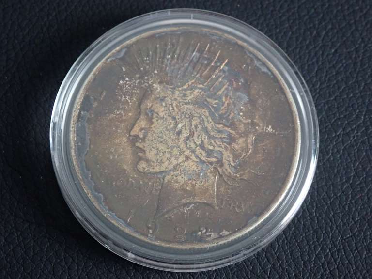 1922 PEACE DOLLAR COIN image