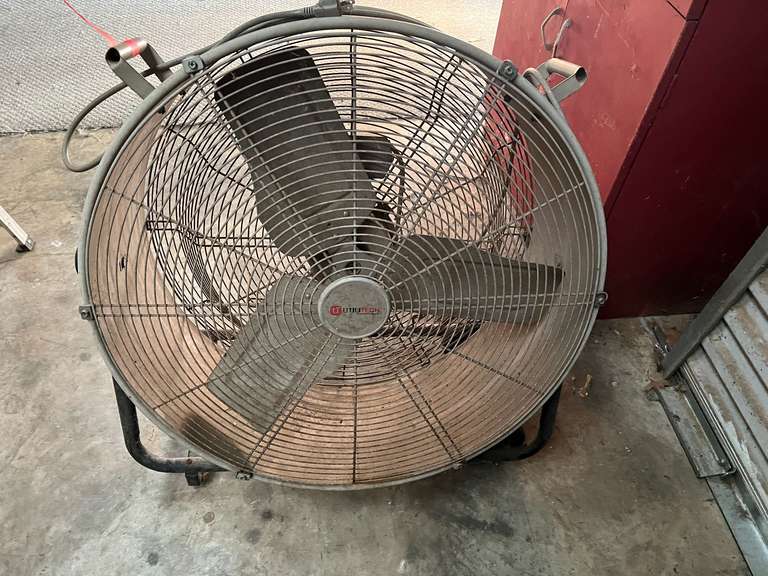 UTILITECH PORTABLE ROLLING FAN. DOES POWER UP image