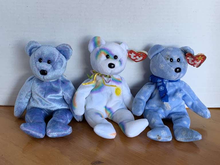 3 TY BEANIES (1999 CLUBBY II, 1999 HOLIDAY TEDDY, 2000 CHERRY W/ TAG ERROR) image