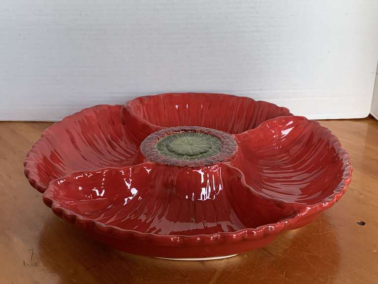 VINTAGE AMBIANCE CERAMIC RED POPPY 4 SECTION DISH 13 1/4" ROUND image