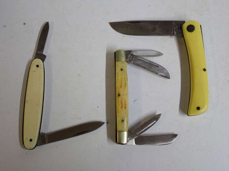 Vintage Pocket Knives image