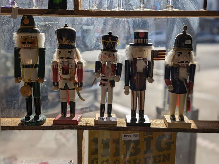 VINTAGE NUTCRACKERS IN SHELF AREA MARKED 1011 image