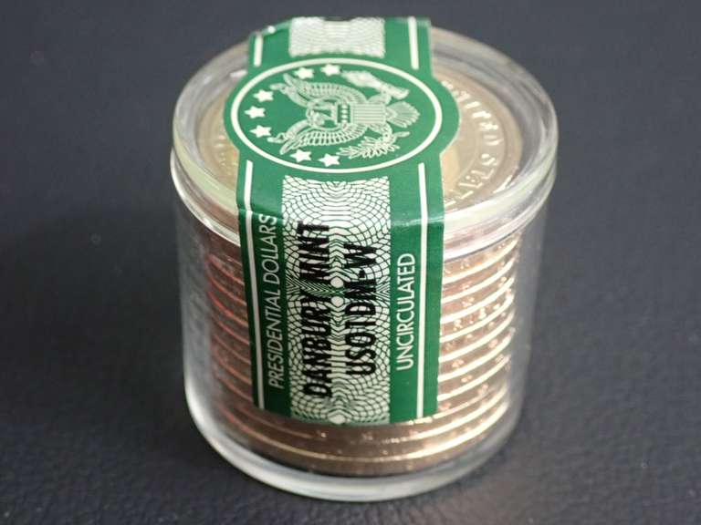 (12) UNCIRCULATED ROLL OF GRANT $1 PRESIDENTIAL COINS image