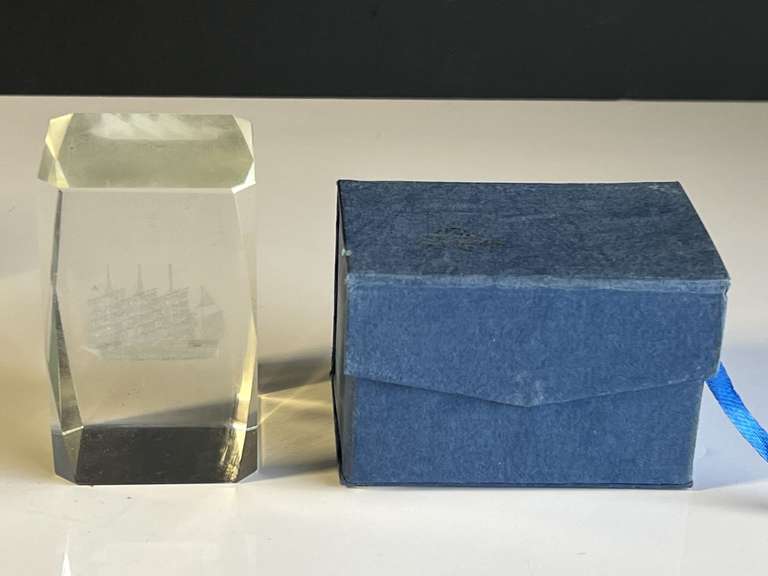 Garage… 3-D Laser etched paperweight, see pictures for details. image