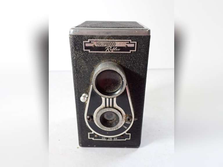 Hollywood Reflex Box Camera image