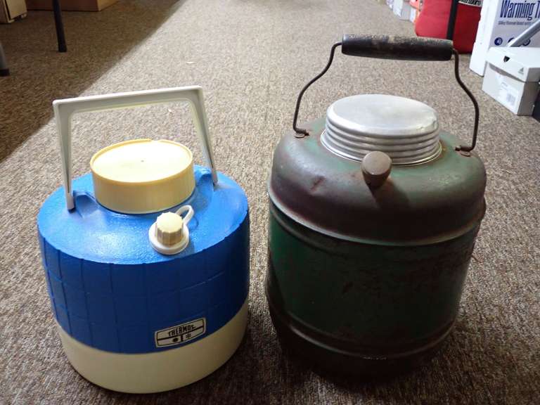 UNDER CONSTRUCTION image