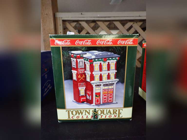 Coca-Cola Town Square Collection No. 14 Fire Station image