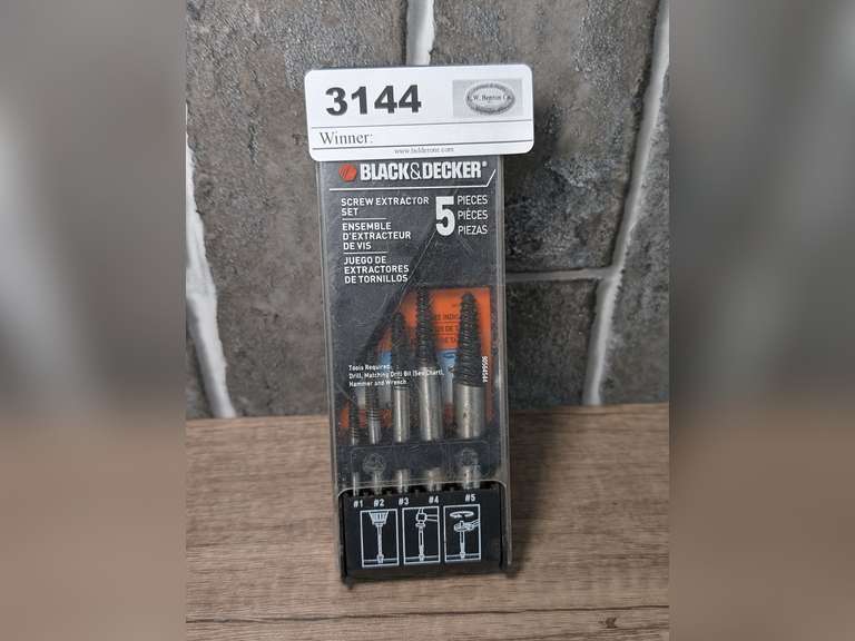 BLACK & DECKER FIVE-PIECE SCREW EXTRACTOR SET image