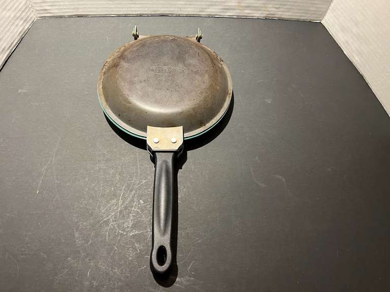 DR… Double sided omelette pan, see pictures for details. image