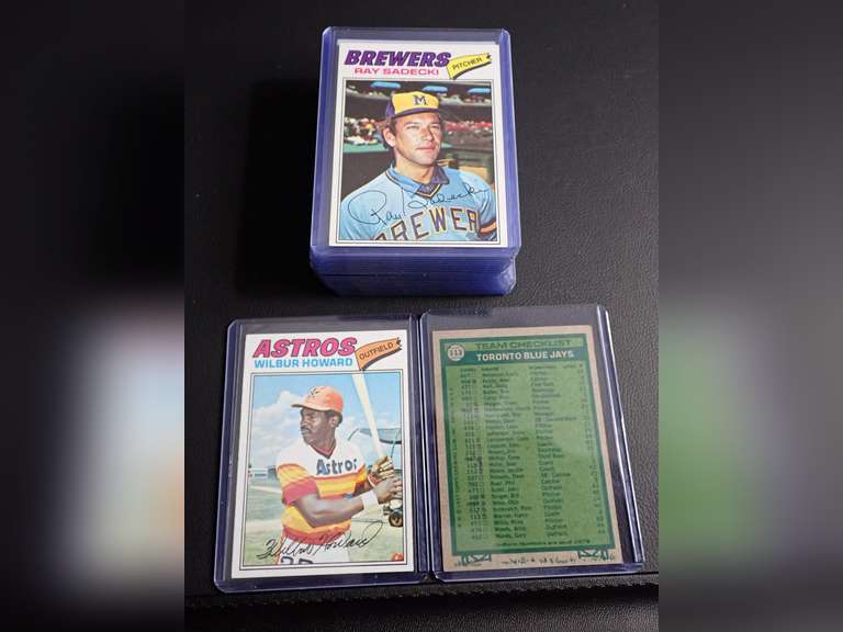 1977 TOPPS BASEBALL CARDS image