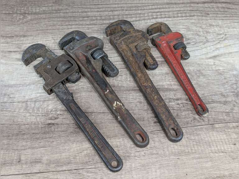 PIPE WRENCHES INCLUDING VINTAGE PROTO image