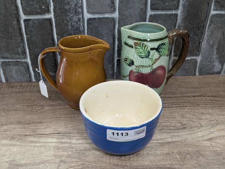 VINTAGE OXFORD STONEWARE SERVING BOWL, DECORATIVE STONEWARE PITCHER, AND 905 HYALYN USA PITCHER image