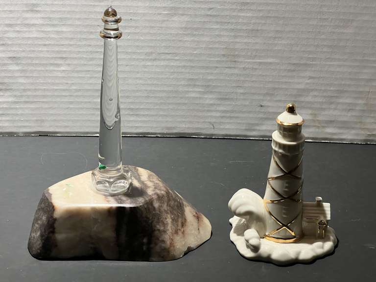 DR… Lenox lighthouse, also comes with a clear glass lighthouse with a polished natural stone base, see pictures for details. image