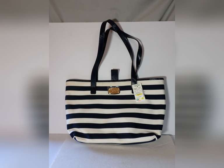 UNDER CONSTRUCTION image