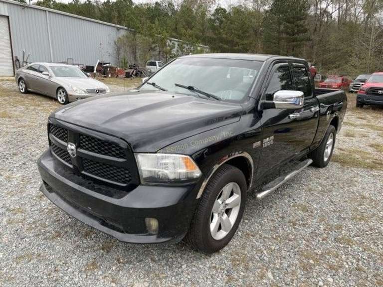 2013 Ram 1500 Pickup Tradesman V8, 5.7 image