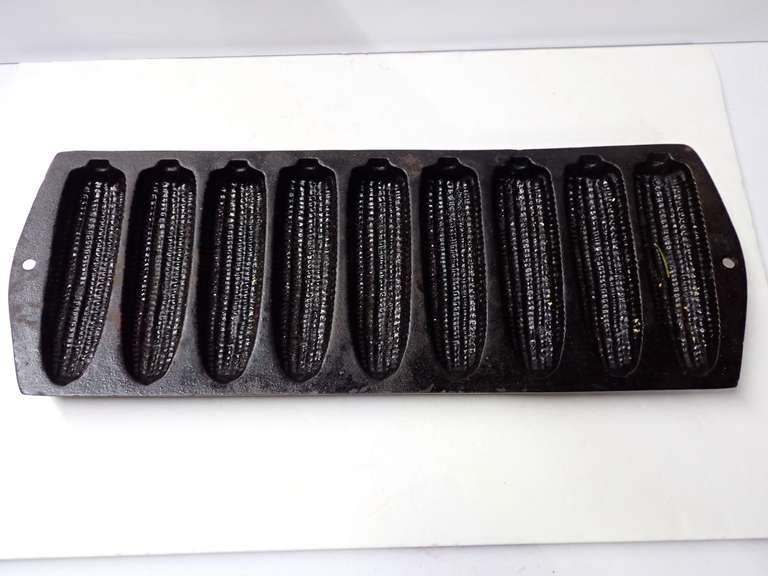 Cast Iron Cornbread Pan image