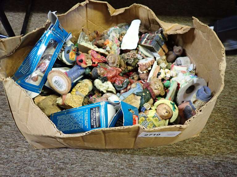 HUGE Unsearched Lot of Figurines image