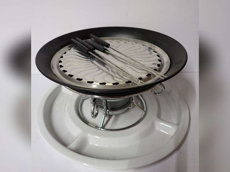 Fondue Set with Forks image