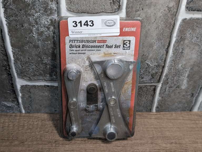 PITTSBURGH QUICK DISCONNECT TOOL SET image