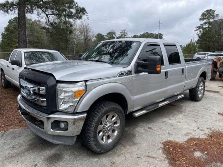 2011 Ford F-250 Super Du Pickup XL V8, 6.7 T image