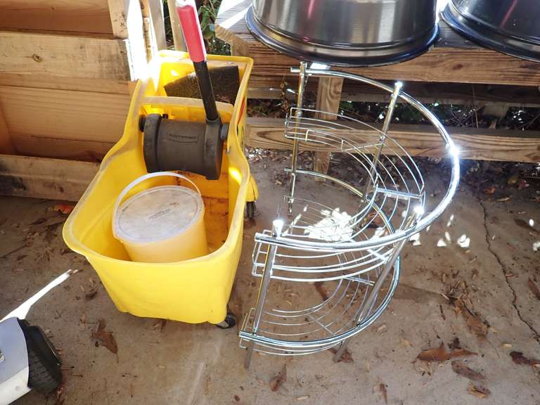 UNDER CONSTRUCTION image