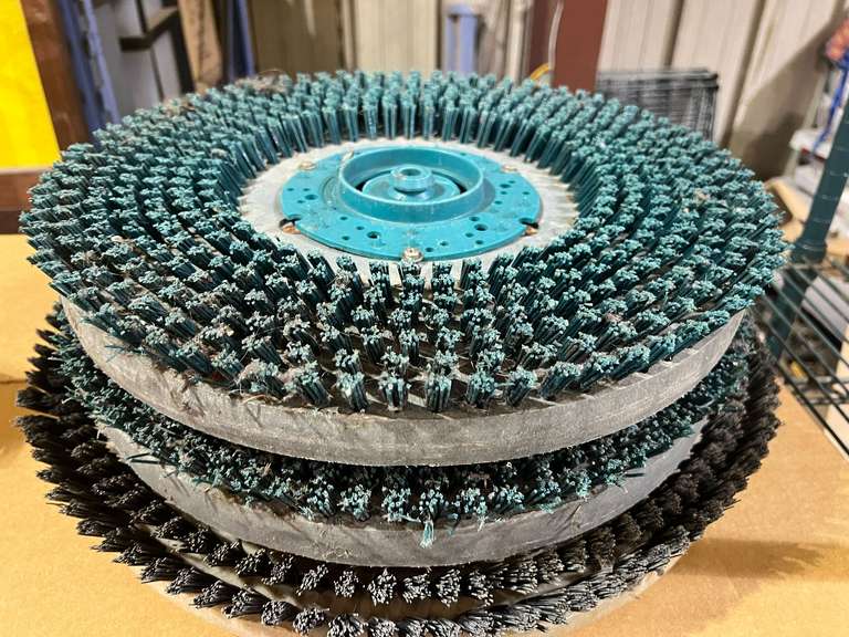 Sweeper heads for floor buffer, three pieces, see picture for details. image