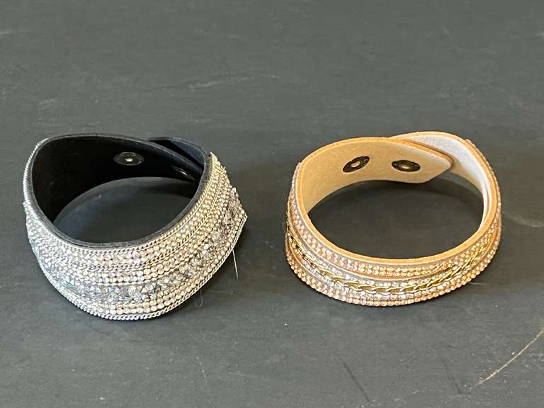 Pair of Fashion Bracelets with Rhinestone Detail image