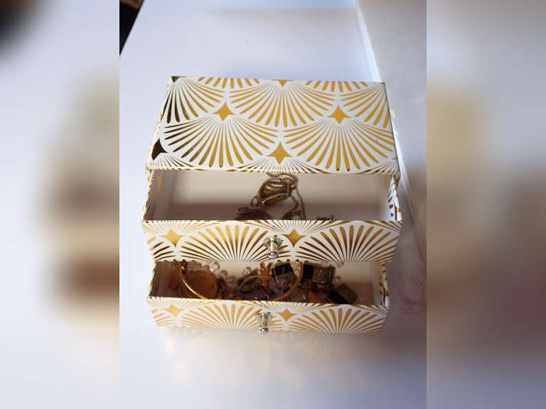 UNDER CONSTRUCTION image