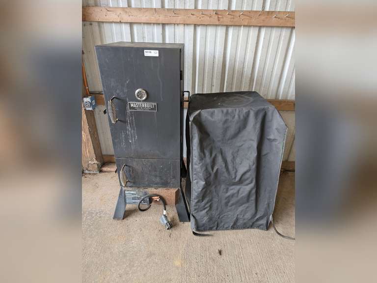MASTERBUILT JOHN MCLEMORE SIGNATURE SERIES PROPANE SMOKER WITH COVER image
