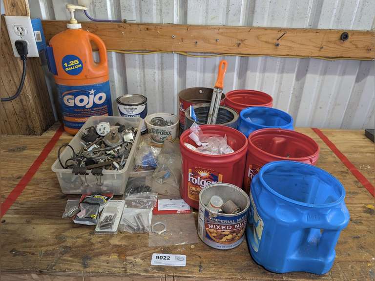 ALL HARDWARE AND MORE IN COUNTER AREA MARKED 9022 image