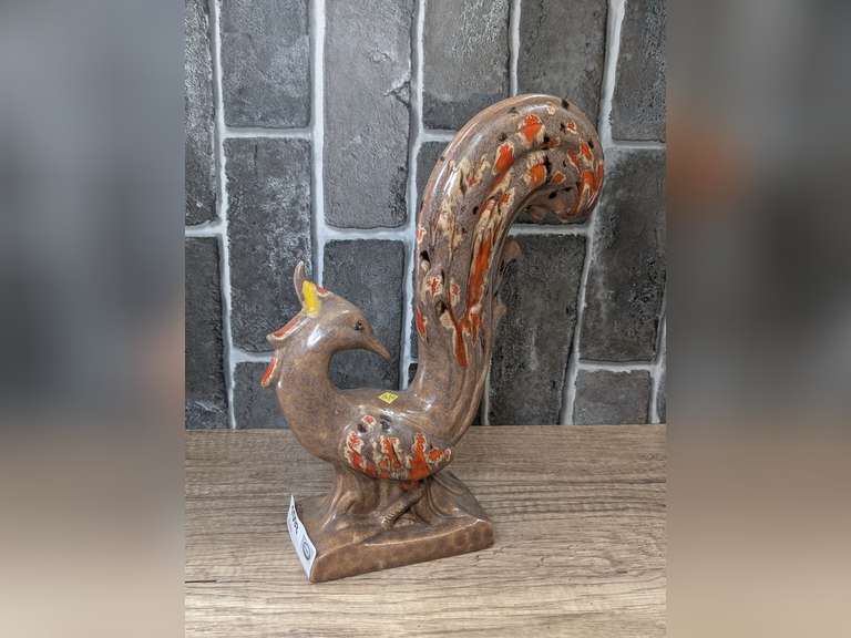 VINTAGE DECORATIVE HAND-PAINTED CERAMIC ROOSTER FIGURINE image