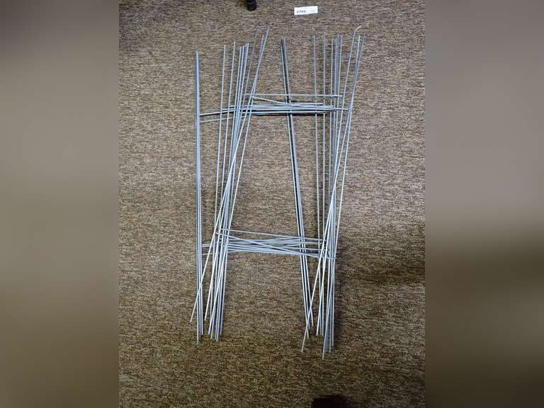 Metal Wire Yard Sign Stakes image
