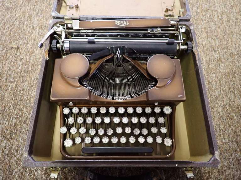 UNDER CONSTRUCTION image