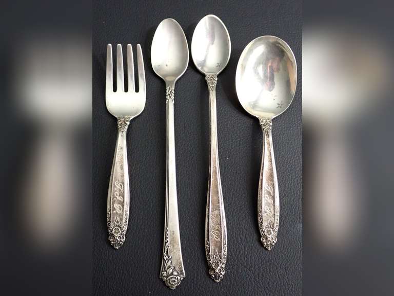 STERLING SILVER FLATWARE (3 INTERNATIONAL PRELUDE, 1 HEIRLOOM DAMASK ROSE) image