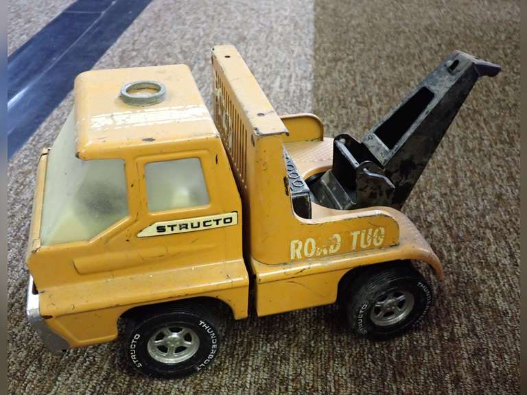 Structo Road Tug Turbine Toy Truck image