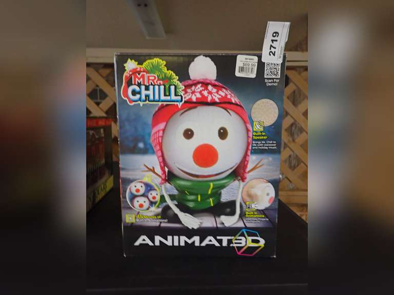 Mr. Chill Animated 3D Snowman image