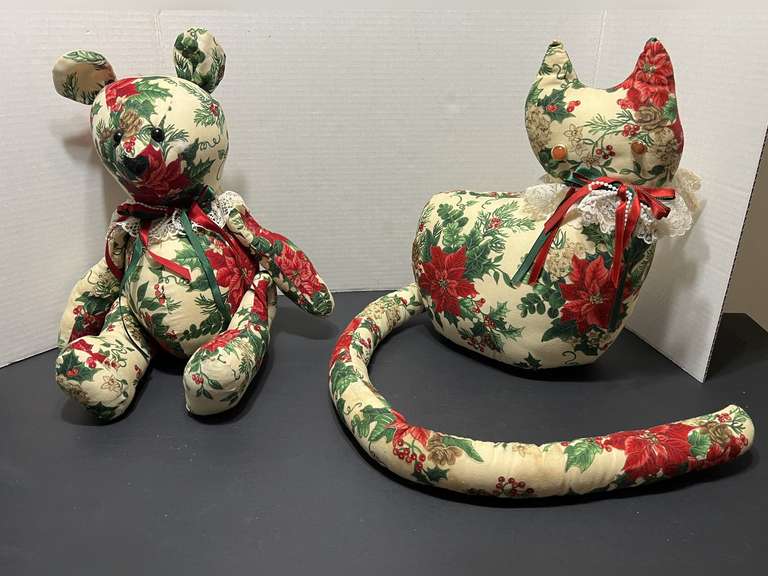 BR1…Custom Christmas stuffed animals, two pieces, see pictures for details. image