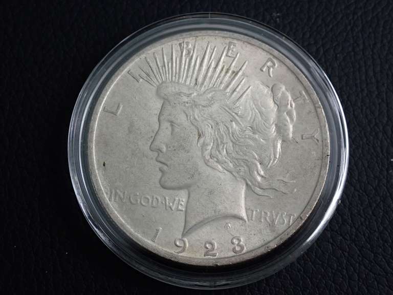 1923 PEACE DOLLAR COIN image