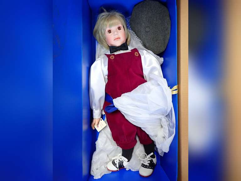 UNDER CONSTRUCTION image