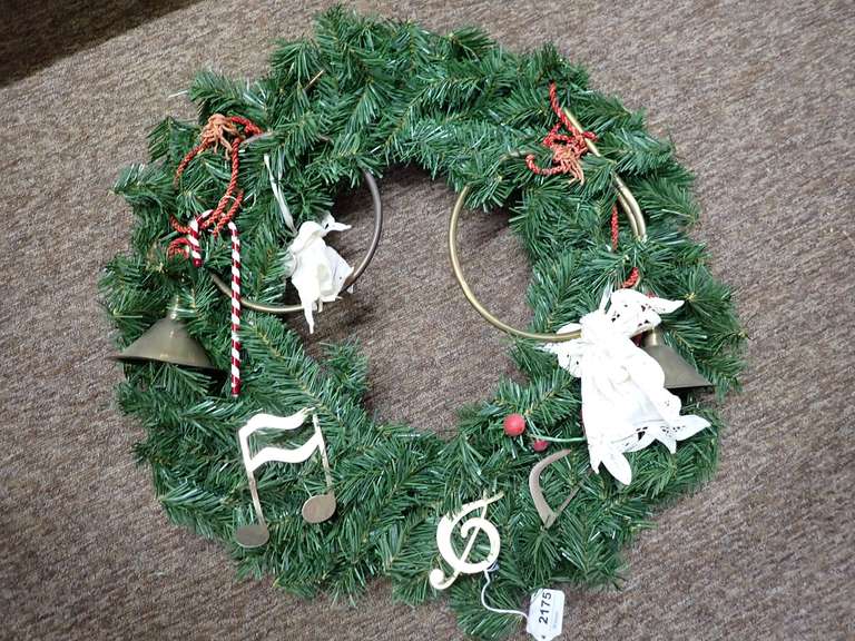Christmas Wreath image