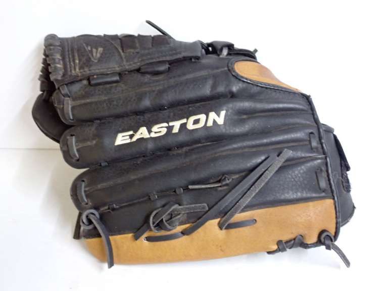 Easton BX1300B 13" Baseball Glove image