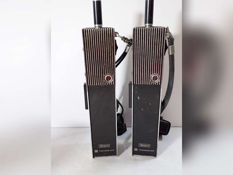 Pair of Sears 7202 IC Transceivers image