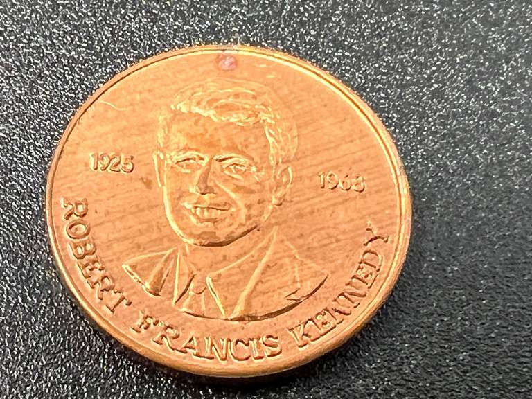1968 collectible Robert Francis Kennedy commemorative flying eagle token, believed to be copper, see pictures for details. image