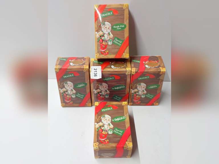 Enesco Treasury of Christmas Ornaments image