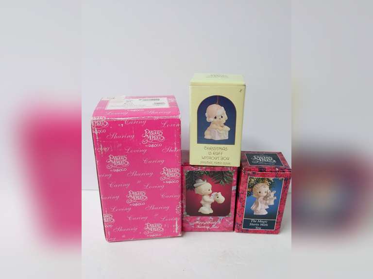 Precious Moments Collectors Lot image