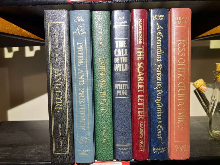 Vintage Readers Digest classic novels, seven pieces, see pictures for details. image