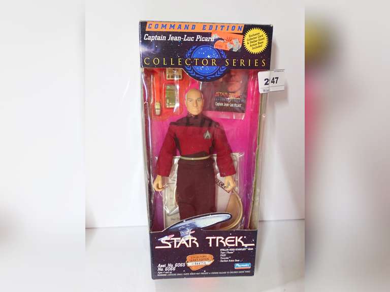 Star Trek Captain Jean-Luc Picard Collector Series Action Figure image