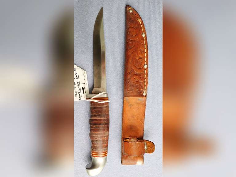 C 1960s-1970s GIRL SCOUT KNIFE W/SHEATH image