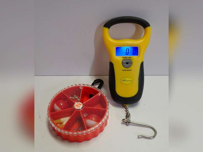 Zebco Fishing Gear & Tsunami Digital Scale image