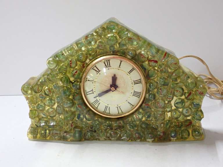 Novelty Marble Resin Electric Table Clock - Currently not working image